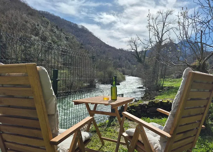 Miradas Al Sella Guest house *